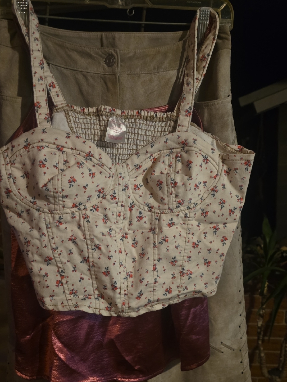 Vintage 2 tops size med and large